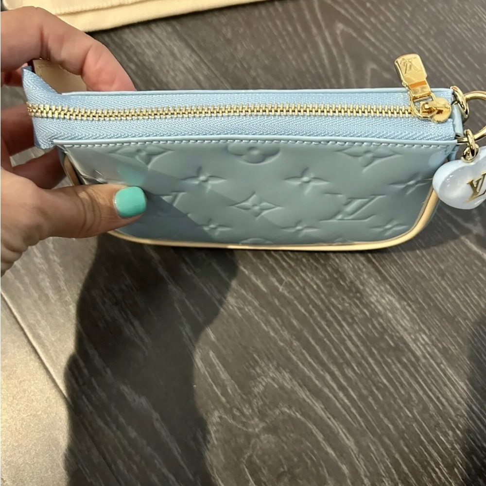 RARE: NWT Louis Vuitton Mini Pochette Accessoires Valentine Lollipop Blue - Picture 5 of 14